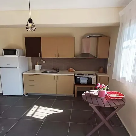 Pine Forest Maisonette In * Elani